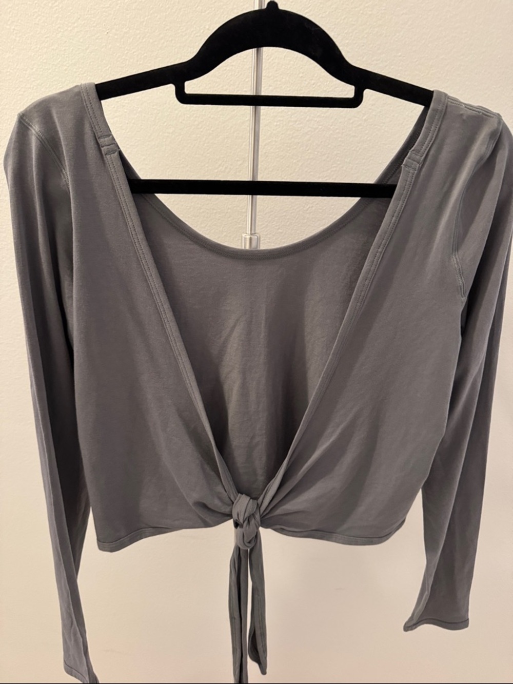 Lululemon Bluish Gray Tie-Front Long Sleeve Crop Top